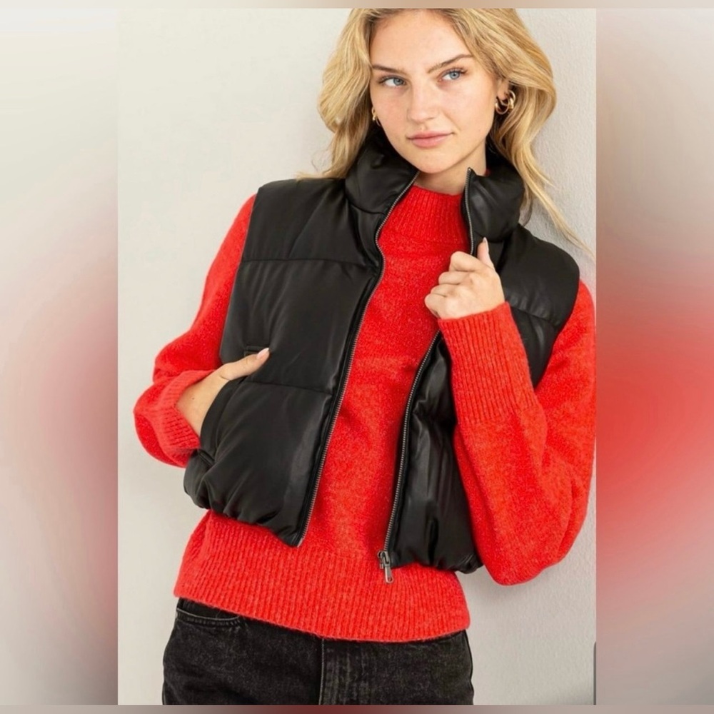 Double Zero Black Leather Cropped Sleeveless Puffer Jacket Vest